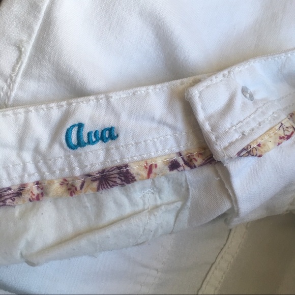 Red Camel Ava Skinny Jeans - Picture 5 of 5